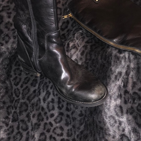 BLK LEATHER STEVE MADDEN HEELED ZIPPER BOOTS SZ8.5 - Picture 9 of 16